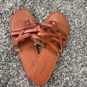 American Eagle Sandals